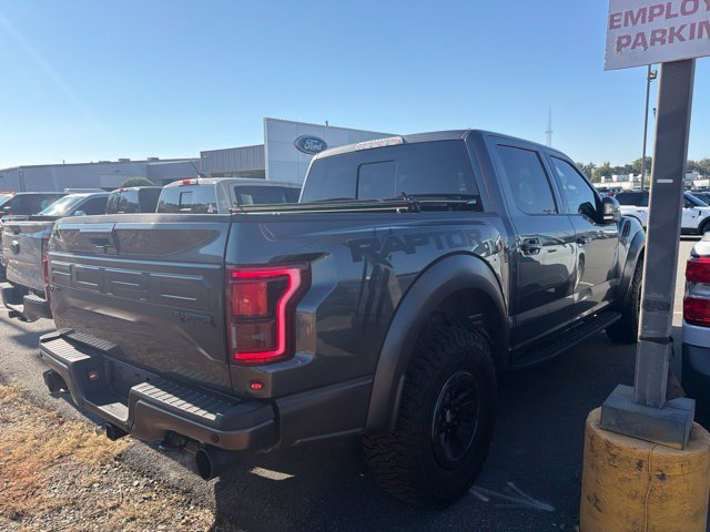 Used 2018 Ford F150 Raptor w/ Equipment Group 802A Luxury AWD/4WD image 3