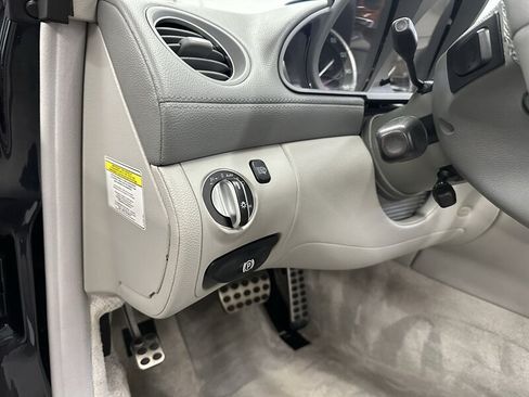 Used 2005 Mercedes-Benz SL 500 w/ AMG Sport Pkg image 30