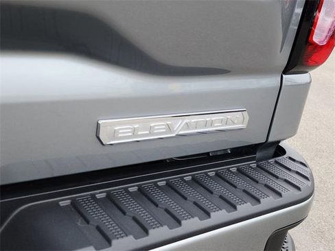New 2026 GMC Sierra 1500 Elevation image 5