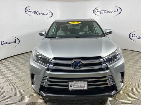 Used 2018 Toyota Highlander Limited image 2
