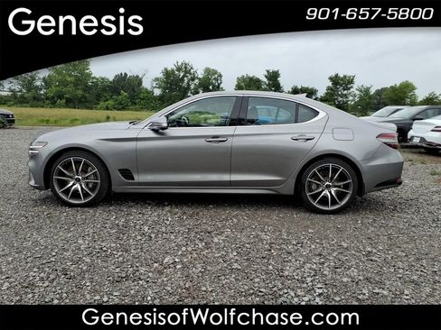 Used 2026 Genesis G70 2.5T Prestige RWD image 2