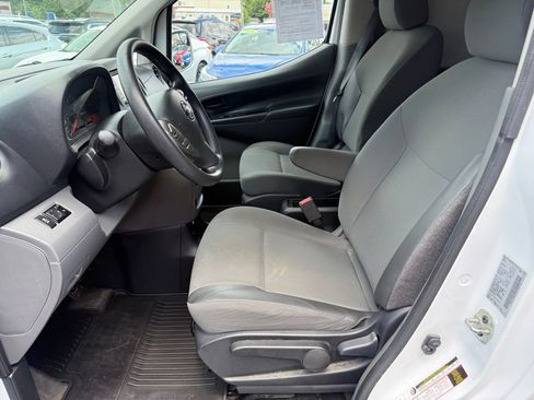 Used 2021 Nissan NV200 SV w/ Back Door Glass Package FWD image 9