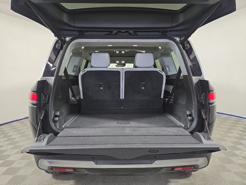 Used 2023 Rivian R1S Launch Edition Quad AWD/4WD image 15
