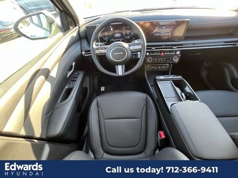 New 2025 Hyundai Tucson SEL image 14