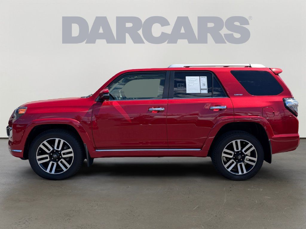 Used 2023 Toyota 4Runner Limited AWD/4WD image 4