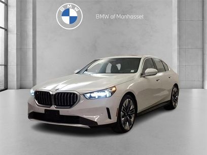 Used 2025 BMW 530i xDrive w/ Premium Package