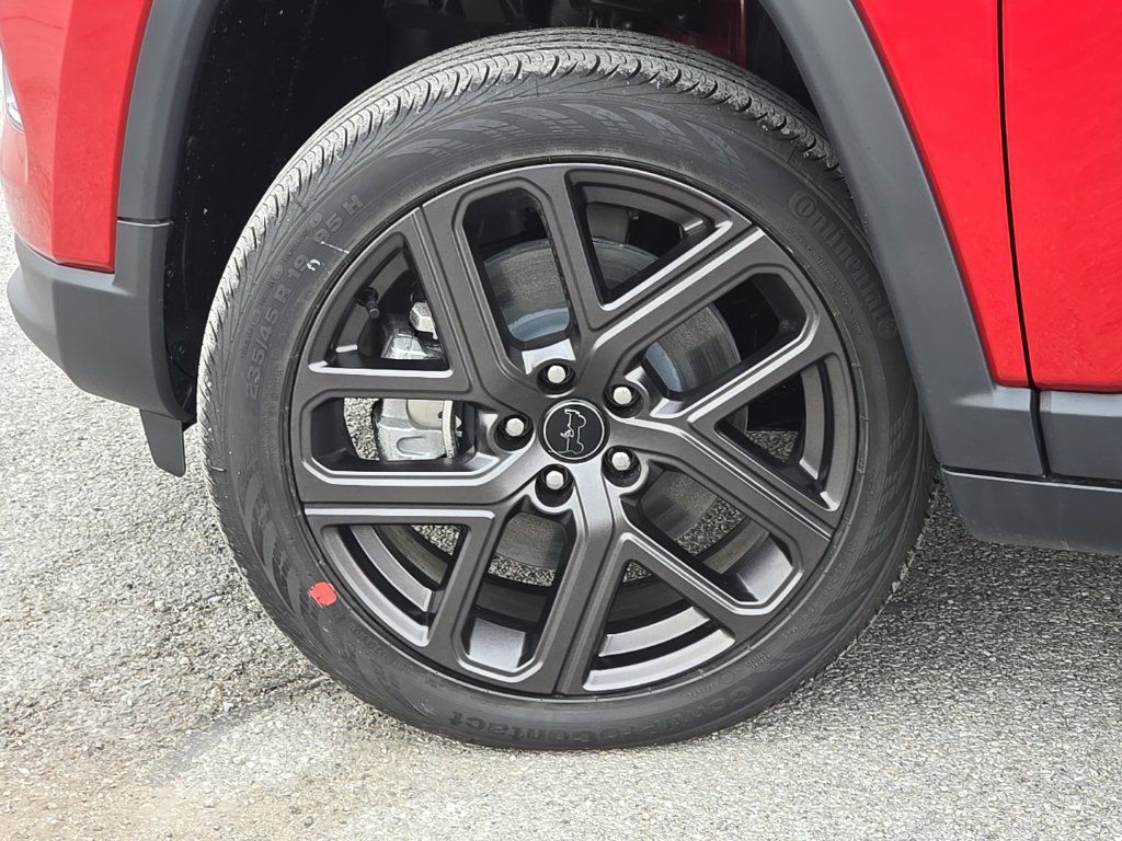 New 2026 Jeep Compass Limited AWD/4WD image 10