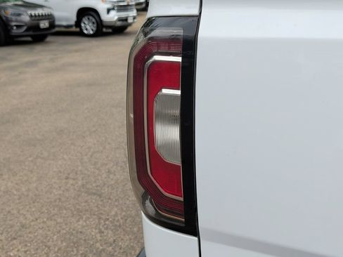 Used 2018 GMC Sierra 1500 SLT AWD/4WD image 44