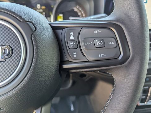 New 2025 Jeep Wrangler Sport S w/ Convenience Group image 18