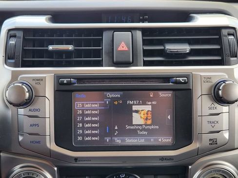 Used 2015 Toyota 4Runner SR5 RWD image 17