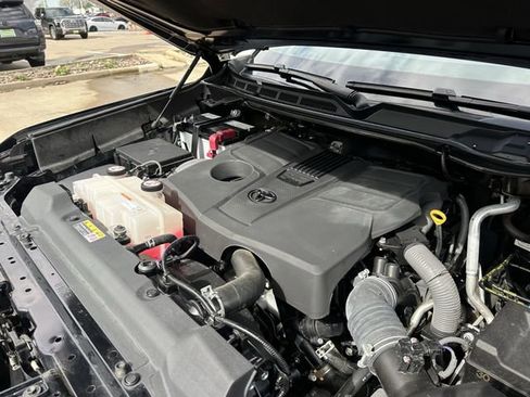 Used 2024 Toyota Tundra SR5 w/ SX Package image 31