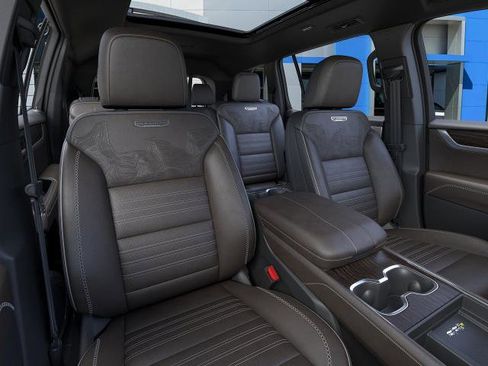 New 2026 GMC Acadia Denali Ultimate w/ LPO, Floor Liner Package FWD image 50