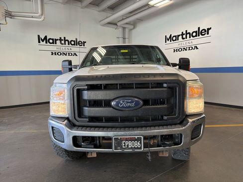 Used 2016 Ford F250 XL w/ Power Equipment Group AWD/4WD image 2