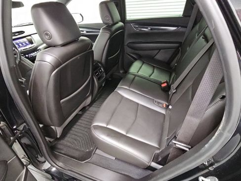 Used 2021 Cadillac XT5 Luxury FWD image 32
