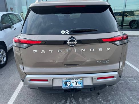 Used 2023 Nissan Pathfinder Platinum w/ Cargo Package AWD/4WD image 3