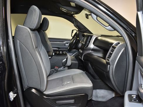 Used 2021 RAM 1500 Big Horn image 31