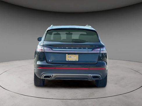 Certified 2022 Lincoln Nautilus Reserve AWD/4WD image 6