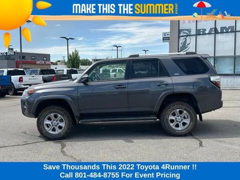 Used 2022 Toyota 4Runner SR5 AWD/4WD image 2