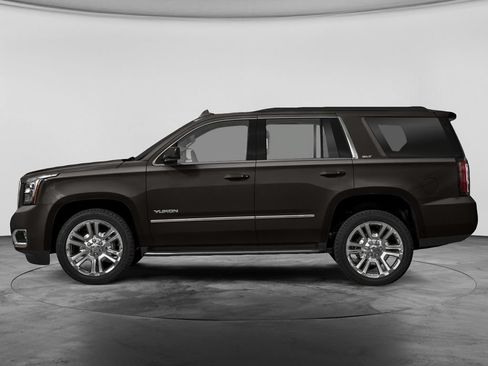 Used 2018 GMC Yukon SLT w/ Open Road Package AWD/4WD image 3