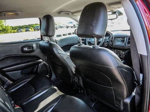 Used 2021 Jeep Compass Latitude FWD image 19