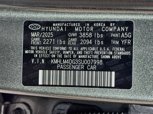 Certified 2025 Hyundai Elantra Sport FWD image 45