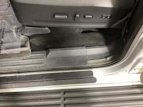 Used 2017 Ford Expedition EL Limited image 18