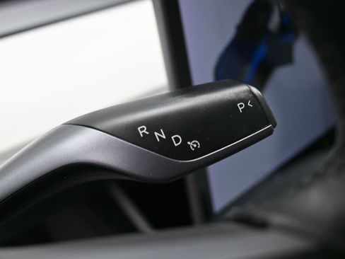 Used 2020 Tesla Model Y Performance image 21