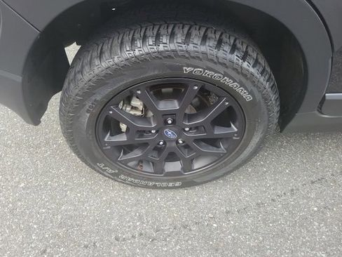 Used 2024 Subaru Crosstrek 2.5i Wilderness w/ Crosstrek Mirror Package image 13