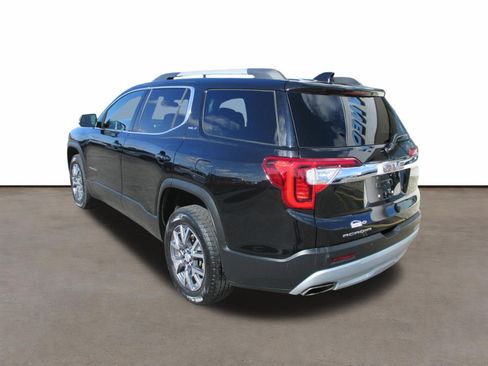 Used 2023 GMC Acadia SLT w/ Technology Package image 3