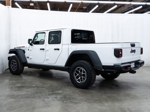 New 2026 Jeep Gladiator Rubicon AWD/4WD image 4