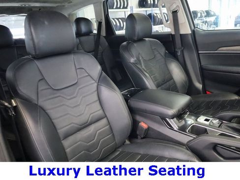 Used 2022 Kia Telluride SX w/ SX Prestige Package image 7