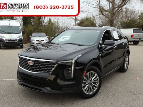 Used 2024 Cadillac XT4 Premium Luxury image 1