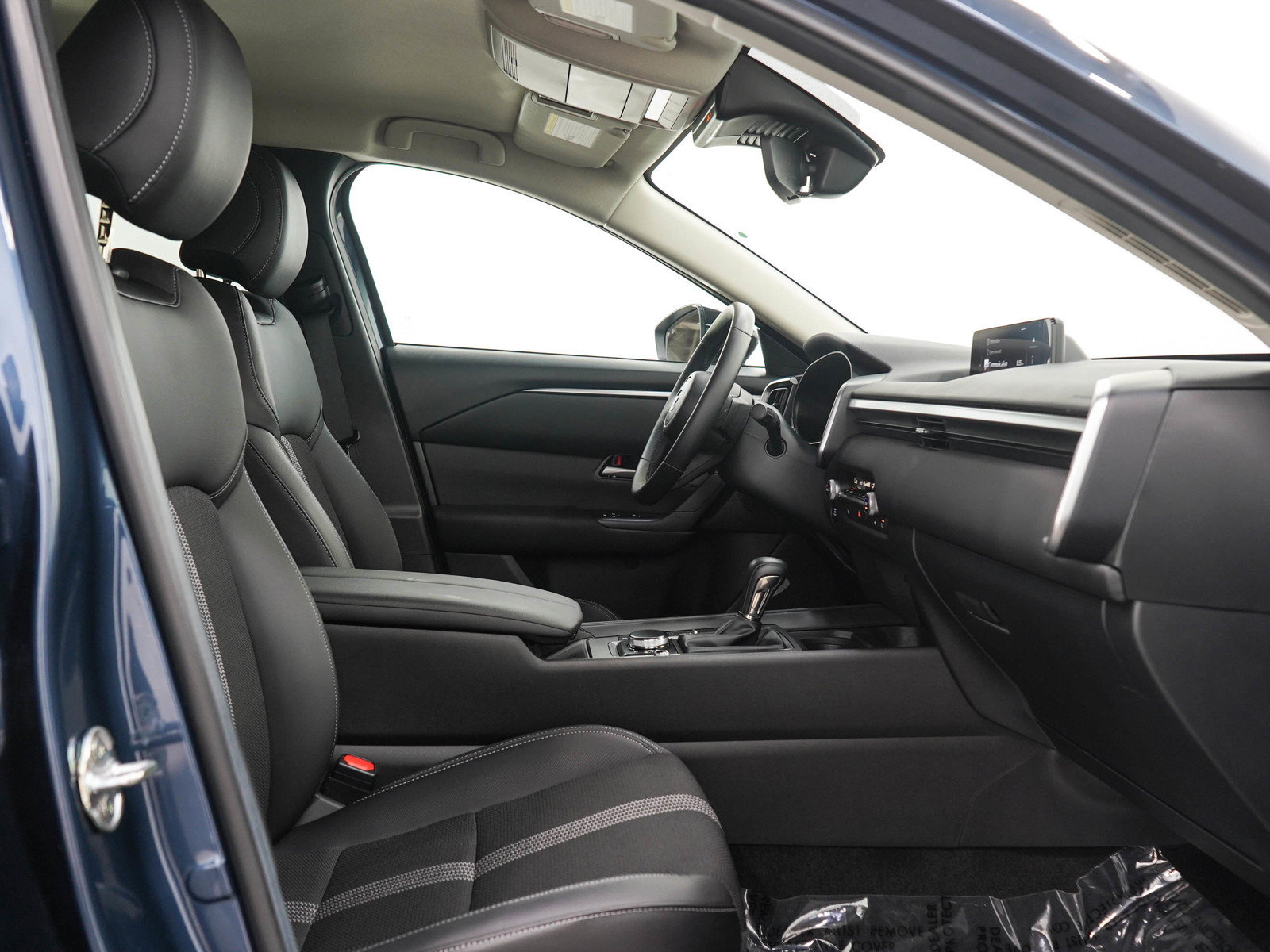Used 2025 MAZDA CX-50 AWD 2.5 S w/ Preferred Package image 13