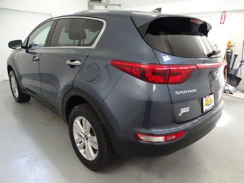 Used 2018 Kia Sportage LX AWD/4WD image 16