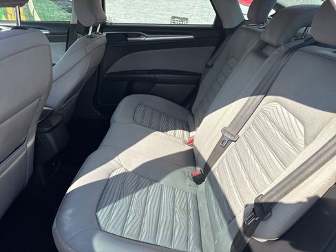 Used 2016 Ford Fusion S image 19