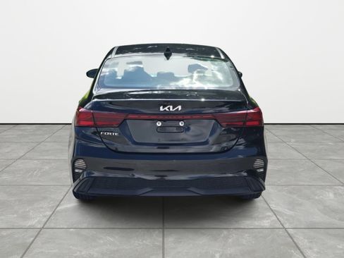 Used 2024 Kia Forte LXS FWD image 5