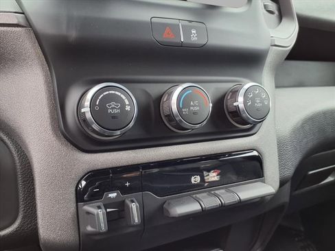 Used 2024 RAM 2500 Tradesman image 7