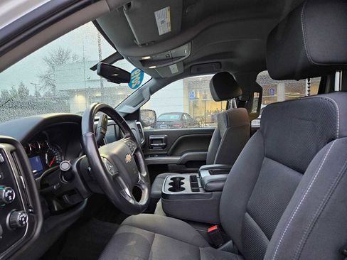 Used 2019 Chevrolet Silverado 1500 LT w/ All Star Edition image 24