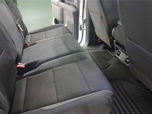 Used 2024 Chevrolet Silverado 2500 Custom w/ Custom Value Package image 15