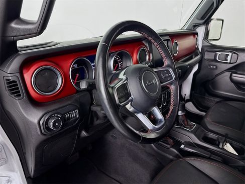 Used 2021 Jeep Wrangler Unlimited Rubicon image 4