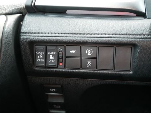 Certified 2023 Honda Odyssey Sport image 26