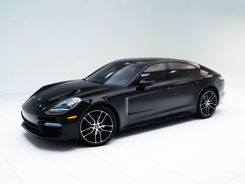 Certified 2023 Porsche Panamera 4 Platinum Edition AWD/4WD image 1