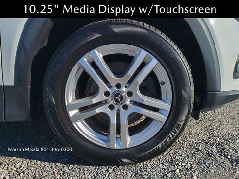 Used 2021 Mercedes-Benz GLB 250 4MATIC image 13