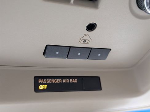 Used 2020 GMC Yukon Denali w/ Denali Ultimate Package image 36