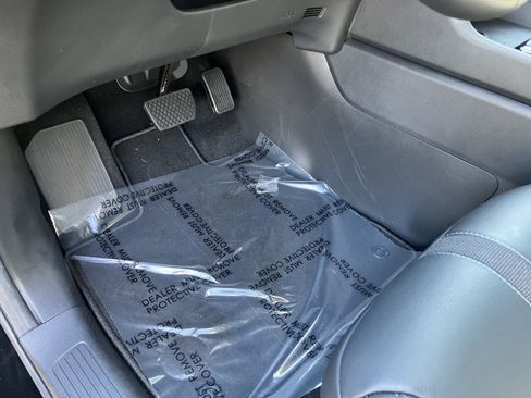 Certified 2025 Honda Pilot EX-L image 18