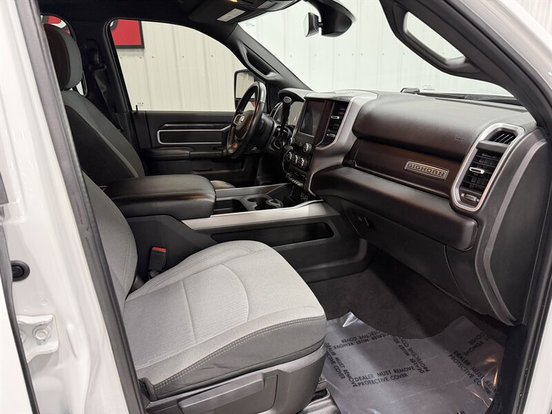 Used 2024 RAM 2500 Big Horn w/ Off Road Package AWD/4WD image 16