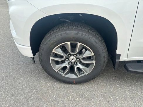 New 2026 Chevrolet Silverado 1500 RST image 7