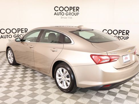 Used 2022 Chevrolet Malibu LT FWD image 22