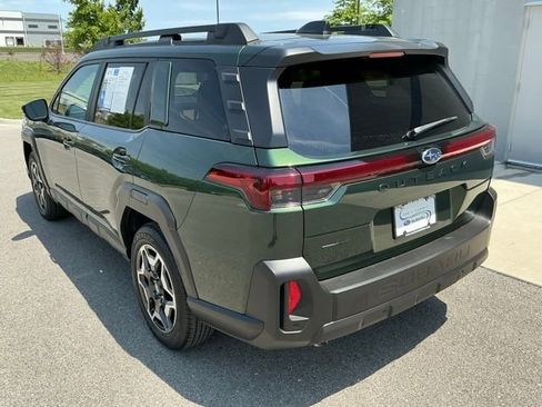 Certified 2026 Subaru Outback Touring AWD/4WD image 2