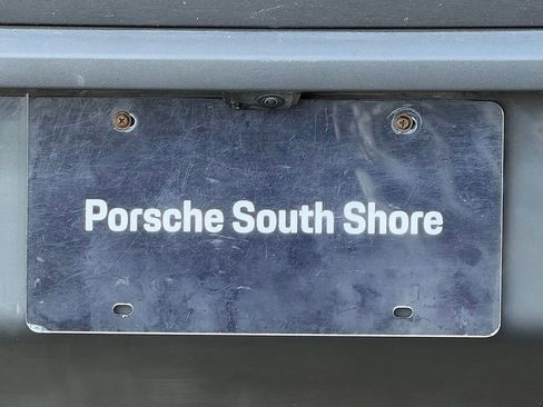 Certified 2025 Porsche Macan image 26